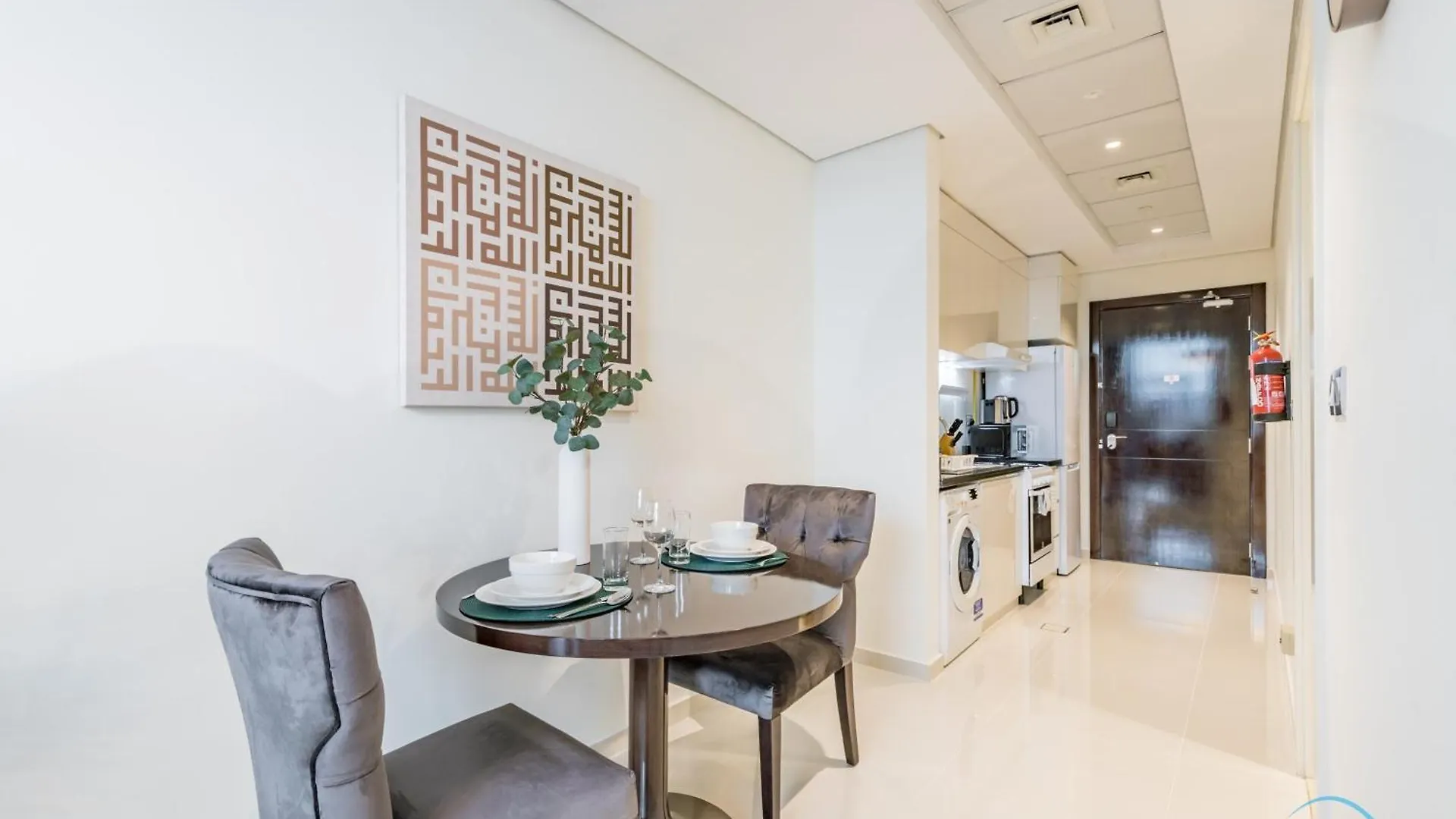 Peaceful Studio At Ghalia, Jumeirah Village Circle By Deluxe Holiday Homes Dubai United Arab Emirates